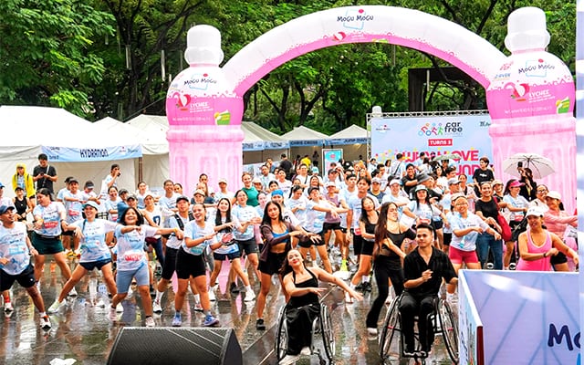 Bust a move and groove to latin dance beats at the Ayala Triangle Gardens on all Sundays of September